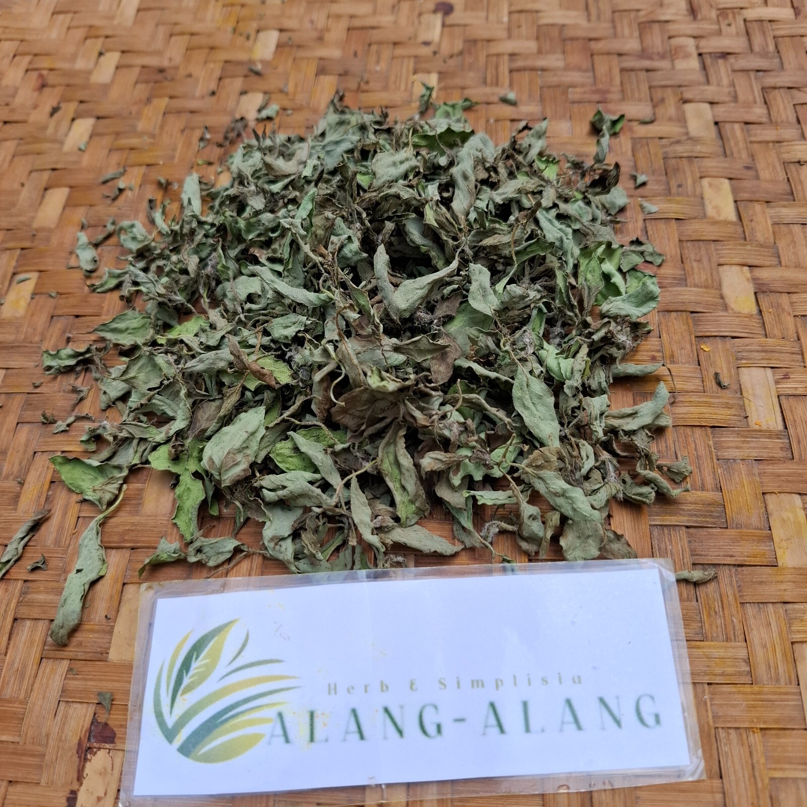 Daun Kemangi (Ocimum Americanum) Sweet Basil Dried Leaves